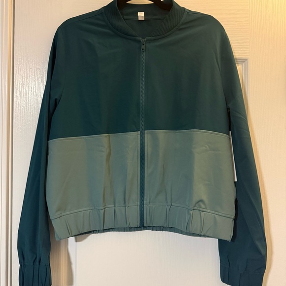 Threads 4 Thought Jackets & Blazers - Teal and Light Green Colorblock Jacket